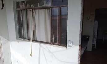 Imagem: Aluga se Kitnet semi imobiliada, livre