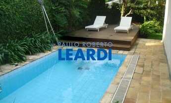 Imagem: CASA ASSOBRADADA - SUMARÉ - SP