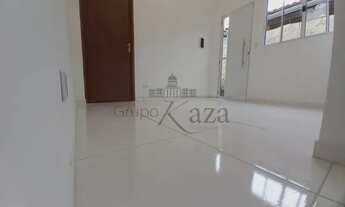 Imagem 2: Jacarei - Casa Padrão - Parque Imperial