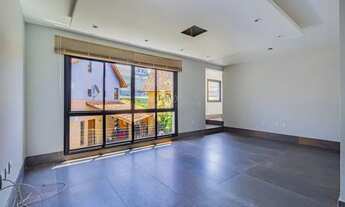 Imagem 3: Casa em Condominio a venda com 3 quartos, 2 vagas e 212m2 no bairro Camaqua, na zona sul d