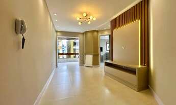 Imagem 1: 2 dormitórios com sacada de frente com móveis sob medida no Centro - Capão da Canoa - RS