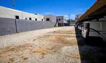 Imagem 6: Estacionamento à venda na Rua Pacatuba, em frente à Praça Camerino