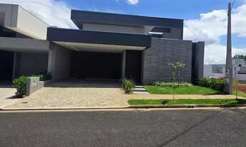 Imagem 2: Casa Condomínio Village Provence em São José do Rio Preto/SP, 3 suítes, Piscina, Escritóri