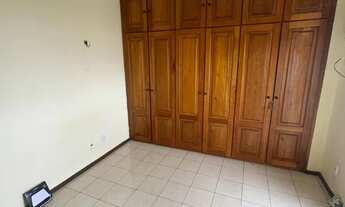 Imagem 7: Sala com Split Sacada 2 quartos sendo um com suite Todos com armário