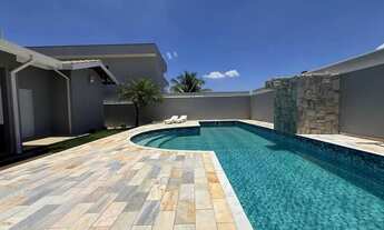 Imagem 5: Casa de alto padrão com piscina e 3 dormitórios para locação - Condomínio Flora Ville Boi