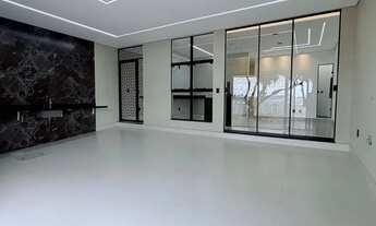 Imagem 2: Vendo casa na QR 402, SAMAMBAIA NORTE, aceita financiamento