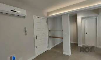 Imagem 3: Apartamento de 2 dormitórios no bairro Petrópolis