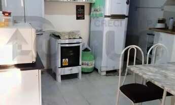 Imagem 3: Casa Triplex de 150m² no Bairro Ponto Novo - 5 Quartos, 2 Garagens, DPE, Varanda e Mais