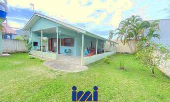 Imagem 2: Casa com amplo espaço de terreno em Pontal do sul