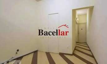 Imagem 13: Kitnet/Conjugado : / Residencial / Centro