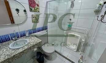 Imagem 4: Apartamento Padrão - Apto. com 3 quartos com 1 suíte, reformado, sol manhã e vista mar no