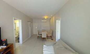 Imagem 2: Belíssimo apartamento à venda na Rua Radmaker, ao lado da Praça Xavier de Brito. São 3 qua