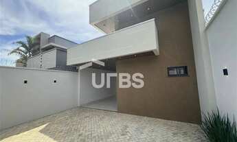 Imagem: Casa na 407 Sul - 3 suítes