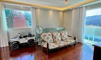 Imagem 4: Casa à venda com 5 quartos sendo 2 suítes, 250 m² em Pimenteiras - Teresópolis/RJ