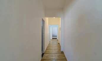 Imagem 7: Casa para venda em Jardim América com 5 quartos, sendo 1 suíte , 158m²