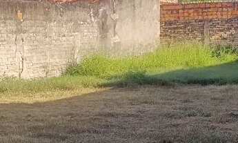 Imagem 2: Terreno 10mx24m murado no Parque Ipê