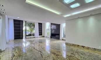 Imagem 7: COM VISTA DEFINITIVA PARA A LAGOA ESTA CASA COM 4 QUARTOS NO INCONFIDENTES