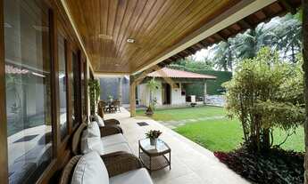 Imagem 2: Casa disponível para venda com ótima localização na Barra da Tijuca