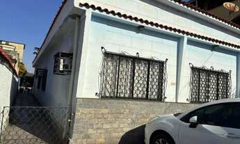 Imagem 2: Excelente Casa no Centro de Mesquita