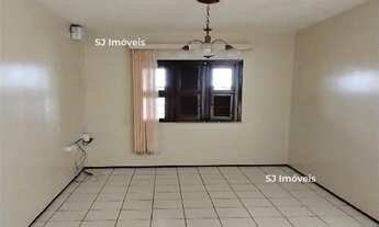 Imagem 4: Casa com suíte, quintal e 2 vagas próxima ao Colégio Christus Sul