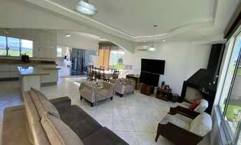 Imagem 7: Casa em Condomínio Térrea - Condomínio Colinas do Parahyba - 3 Dormitórios - 401m²