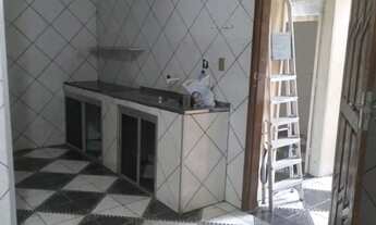 Imagem 4: Aluga-se casa na Rua Wanderley Araujo Pinho, Pitanga 3/4 sala, cozinha banheiro, garagem e