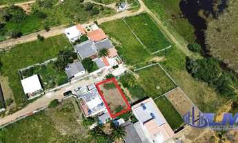 Imagem 3: Oportunidade: Terreno Murado de 300m² no Bairro Condados, Guarapari-ES, Próximo à Lagoa!