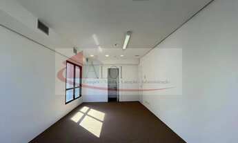 Imagem 3: EXCELENTE CONJUNTO COMERCIAL NO ITAIM BIBI AVENIDA SÃO GABRIE RECÉM REFORMADO; SALA AMPLA