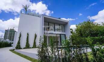 Imagem: Casa à venda em Condomínio Fechado