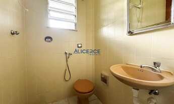 Imagem 3: Oportunidade Única: Espaço, Conforto e ótima localização no Centro de JF