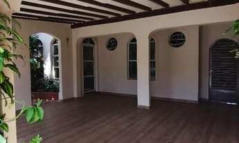 Imagem 3: Casa 4 Quartos com 2 Suítes, Quintal e Edícula