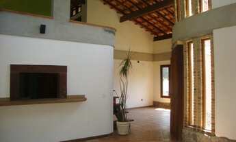 Imagem 6: Linda casa 3 quartos quintal enorme com sensação de montanha pertinho do mar..