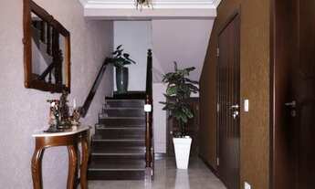 Imagem 6: Casa para Venda em Curitiba, Novo Mundo, 3 dormitórios, 1 suíte, 4 banheiros, 4 vagas