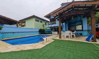 Imagem 2: Casa Mobiliada no Parque 10, com piscina, motivo viagem