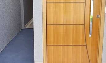 Imagem 3: Linda casa 2Q/suíte pé direito alto/ meio lote