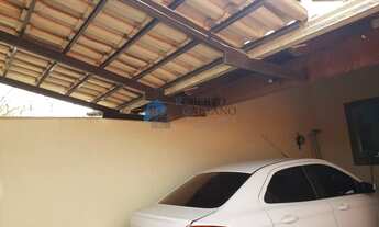 Imagem 2: EXCELENTE CASA COM TRES QUARTOS // ÁREA GOURMET NO BAIRRO BOM REPOUSO