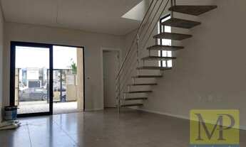 Imagem 4: Excelente sobrado de esquina apenas 900 metros do mar