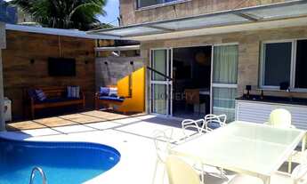 Imagem 1: Casa de condomínio para venda tem 220 metros quadrados com 5 quartos em Juquehy - São Seba