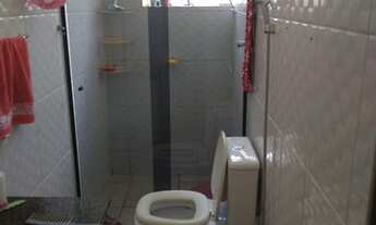 Imagem 4: Casa para Venda em Juiz de Fora, Santa Cruz, 3 dormitórios, 1 banheiro, 3 vagas