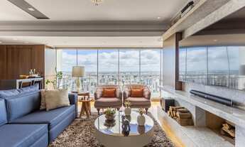 Imagem 2: ESPETACULAR no Jardim Europa - UFFIZI andar alto - NORTE - 129m² - 3suítes e 3vagas, Parqu