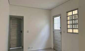 Imagem: CASA TÉRREA COM UM QUARTO, PRÓXIMO ESTAÇÃO