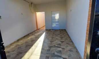 Imagem 2: LOCAÇÃO. CASA NOVA AO LADO COLÉGIO UNIÃO EM TRÊS CORAÇÕES