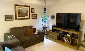 Imagem: Venda- Itajaí - Centro- Casa ampla 04 Dormitório