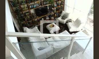 Imagem 3: Casa para Aluguel - Laranjeiras, 3 Quartos, 500 m2