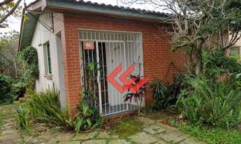 Imagem 7: Casa bem localizada