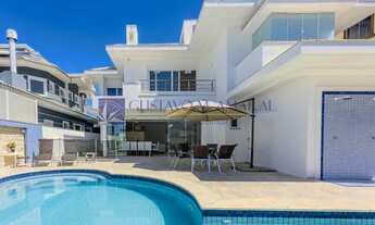 Imagem 4: Casa para aluguel possui 390 metros quadrados com 4 quartos