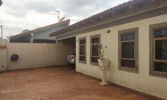 Imagem 4: CASA COM ESPAÇO PRA PISCINA NO SANTO EUGÊNIO