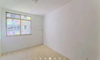 Imagem 4: Asset Imóveis aluga apartamento com 3 quartos (1suíte), 140m², por R$ 2.050, no Ingá - Nit