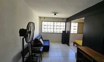 Imagem 2: Apartamento para aluguel e venda possui 42 metros quadrados com 1 quarto