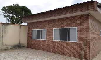Imagem 1: Casa para venda possui 104 metros quadrados com 3 quartos em Balneário Gaivota - Itanhaém